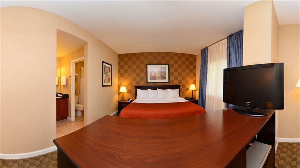 Quality Suites Rockville Exterior foto